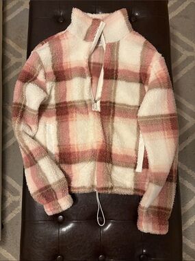 No Boundaries Pink and Cream Plaid Sherpa Half-Zip Pullover